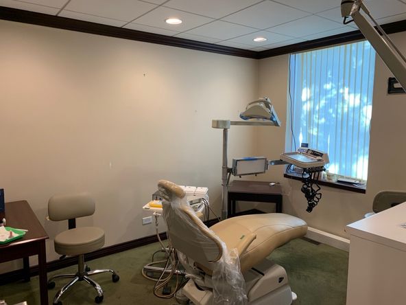 Waukegan Medical Plaza : 1616 Grand Ave, Waukegan, IL 60085